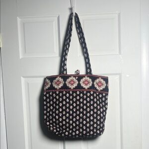 Vera Bradley Quilted Tote Piroutte Classic Black Red Paisley Medallion